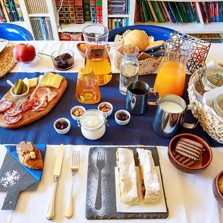 Ai Pellegrini Panzió Villa Santina